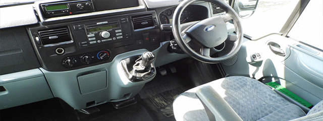 Mini Bus tempo-interior